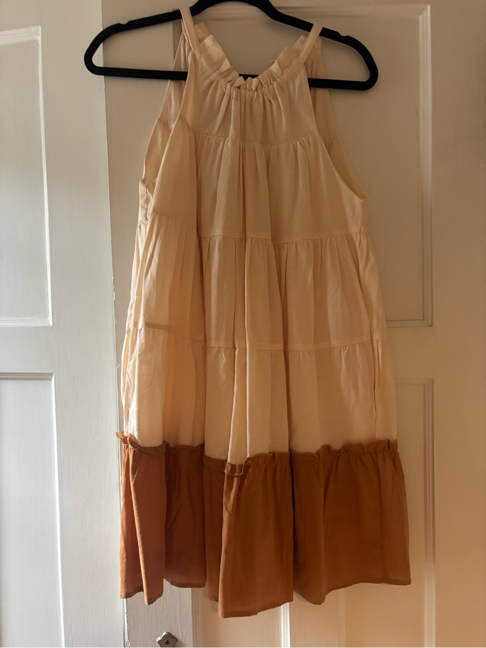 Tiered Sleeveless Tie-Back Halter Women’s Dress in Cream and Brown